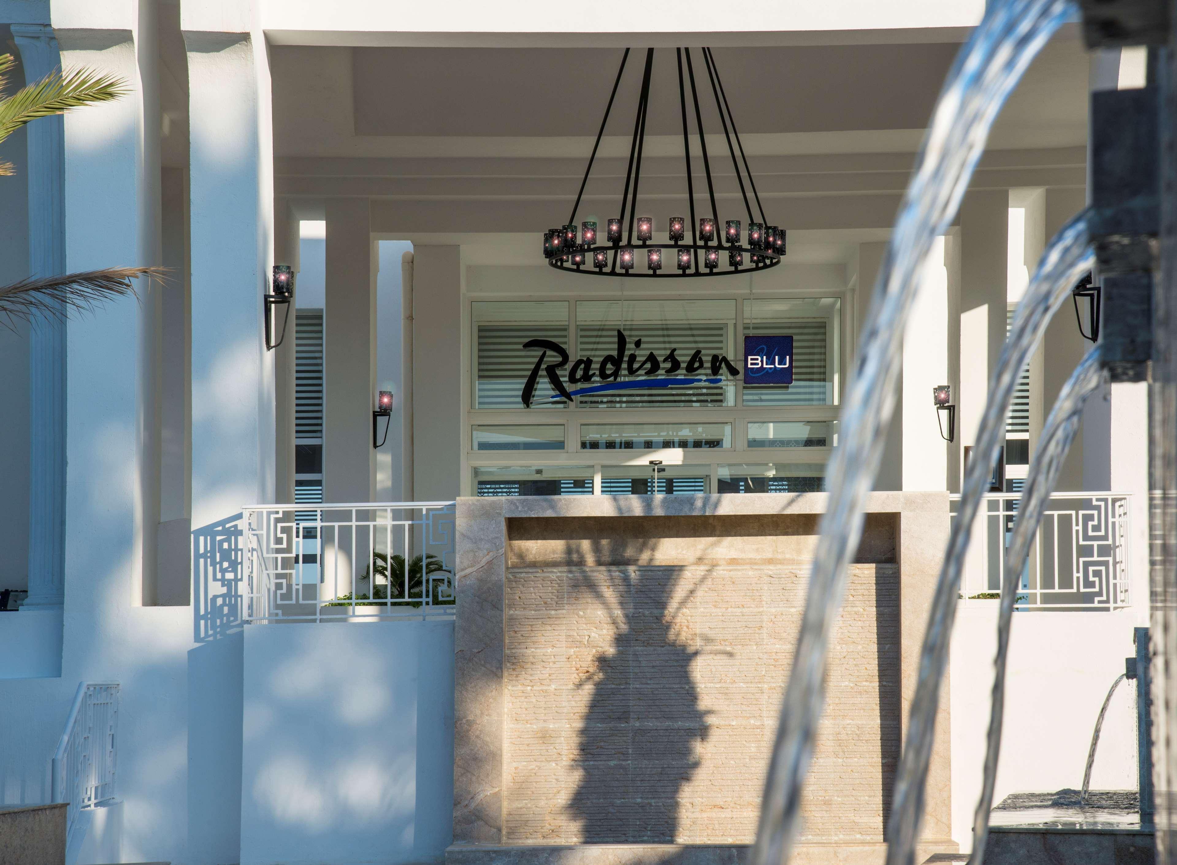 래디슨 블루 리조트 앤 탈라소 함마메트 외부 사진 Radisson Blu Hotel, Victoria Island, Lagos, Nigeria